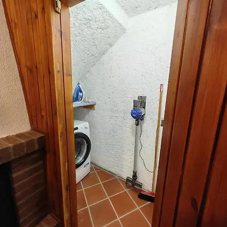 בית נופש Casa Le Rondini *