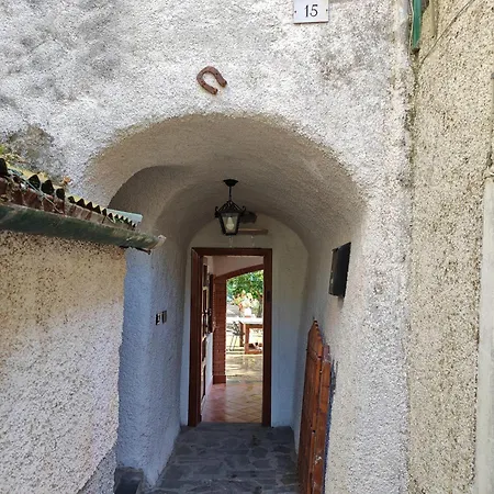 Casa Le Rondini Piazza (Genoa)