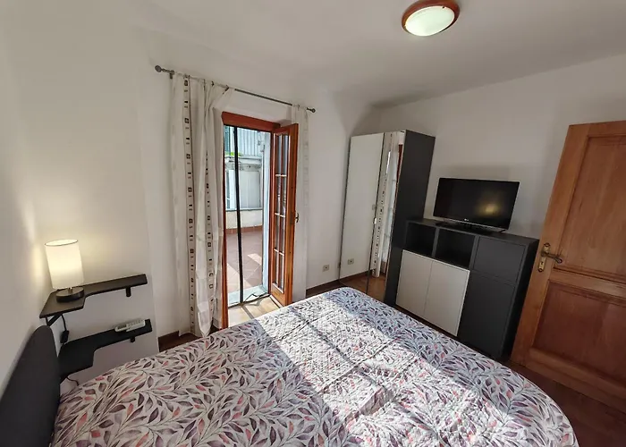 Casa Le Rondini * Piazza (Genoa)